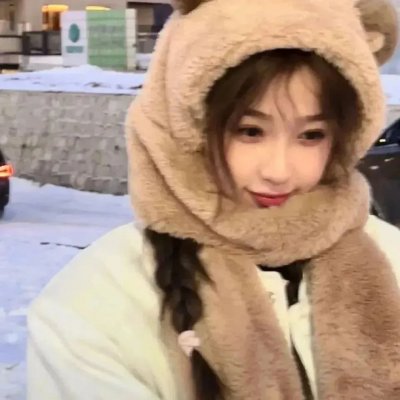 怪异少女神隐